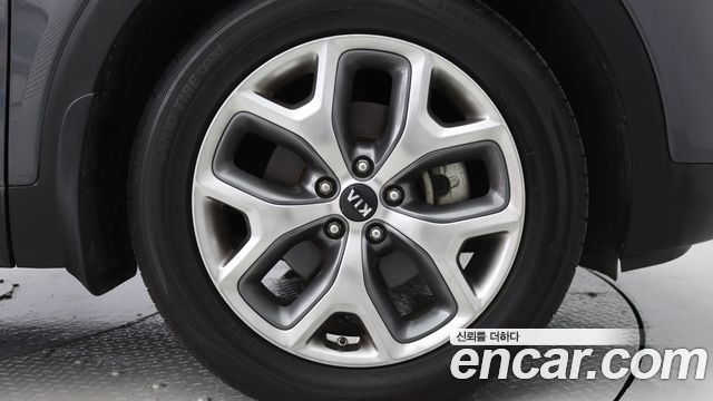 Kia Sorento 2015 — photo 19