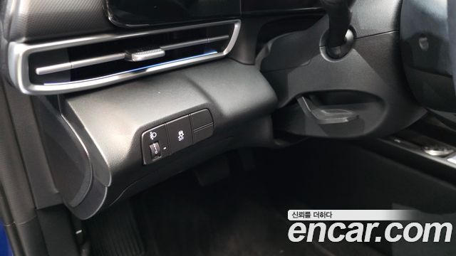 Hyundai AVANTE 2024 — photo 25