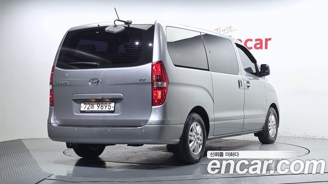 Hyundai Starex 2018 — photo 2