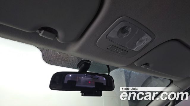 Hyundai Starex 2018 — photo 23