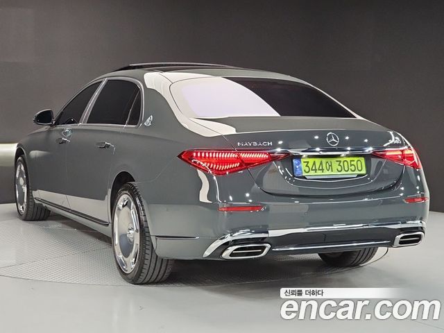Mercedes-Benz S-Class 2024 — photo 4
