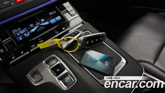 Hyundai Grandeur 2020 — photo 24