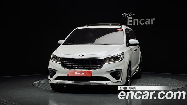 Kia Canival 2020 — photo 3