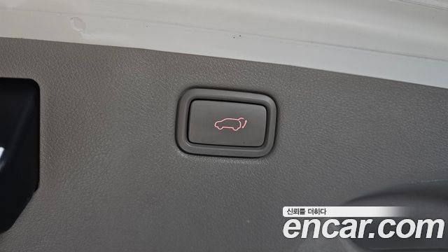 Kia Canival 2020 — photo 35