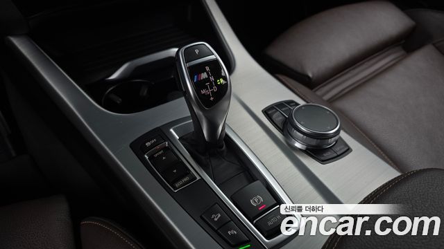 BMW X4 2016 — photo 9