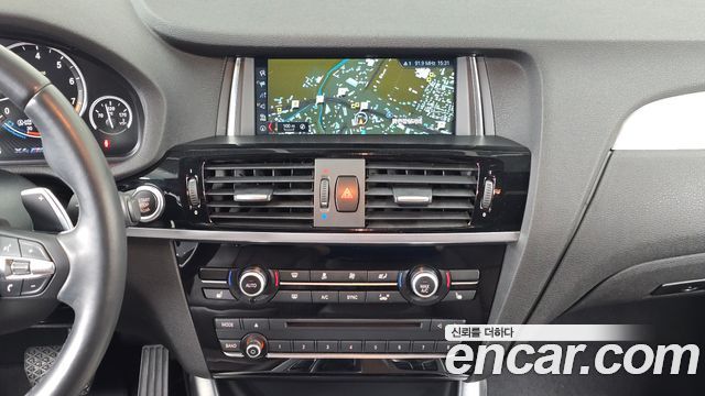 BMW X4 2016 — photo 14