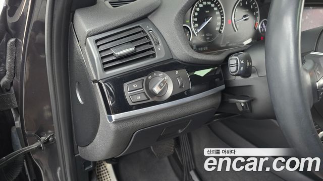 BMW X4 2016 — photo 16