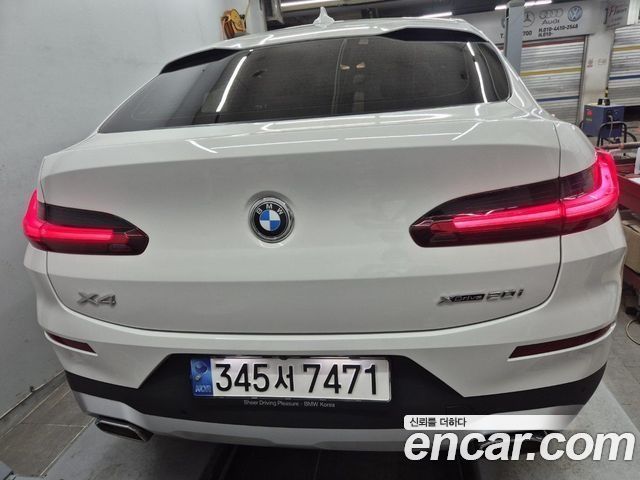 BMW X4 2022 — photo 2
