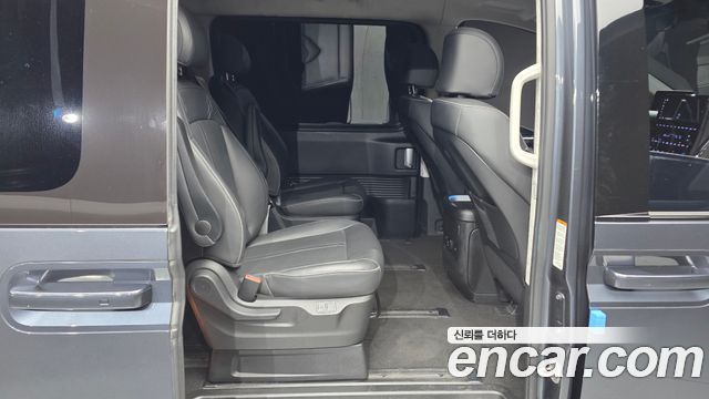 Hyundai Staria 2024 — photo 12