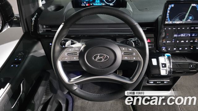 Hyundai Staria 2024 — photo 13