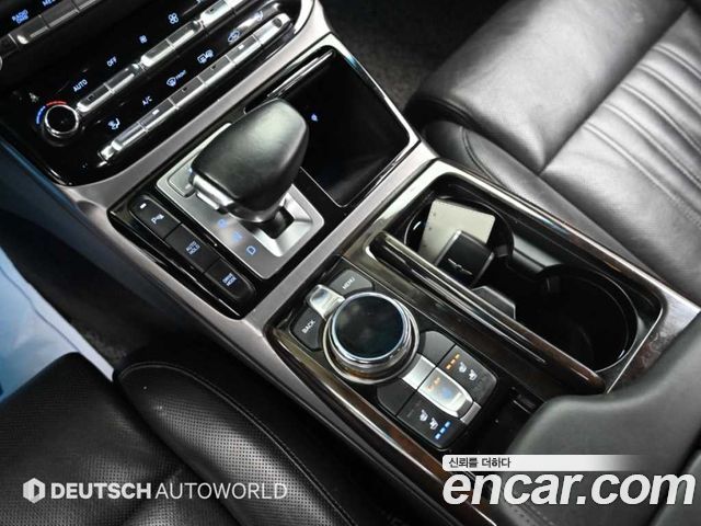 Genesis EQ900 2016 — photo 9