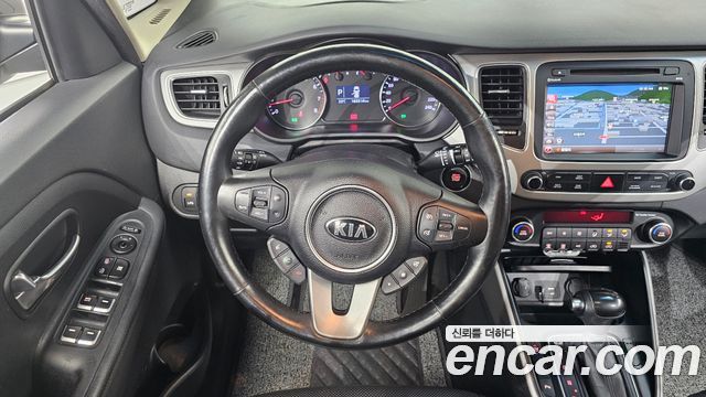 Kia Carens 2016 — photo 19