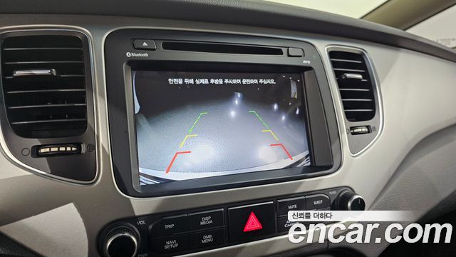 Kia Carens 2016 — photo 21