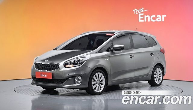 Kia Carens 2016 — photo 1