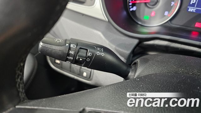 Kia Carens 2016 — photo 29