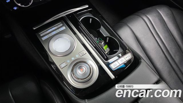 Genesis G80 2021 — photo 12