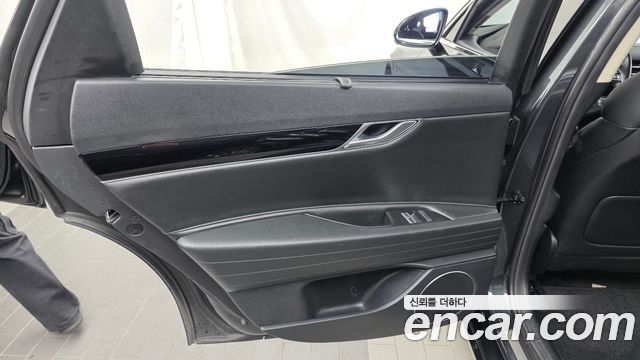 Genesis G80 2021 — photo 15