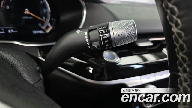 Genesis G80 2021 — photo 27