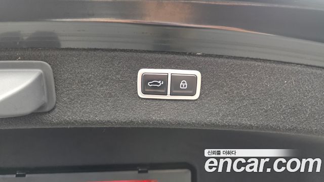 Genesis G80 2021 — photo 30