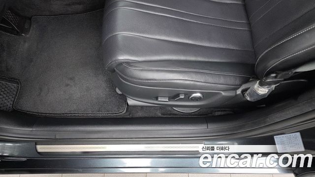 Genesis G80 2021 — photo 31
