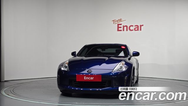 Nissan 370Z 2016 — photo 3