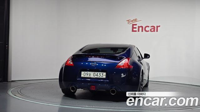 Nissan 370Z 2016 — photo 4