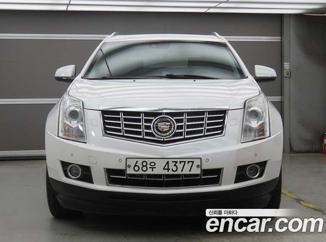 Cadillac SRX 2015 — photo 2