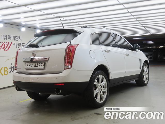 Cadillac SRX 2015 — photo 4