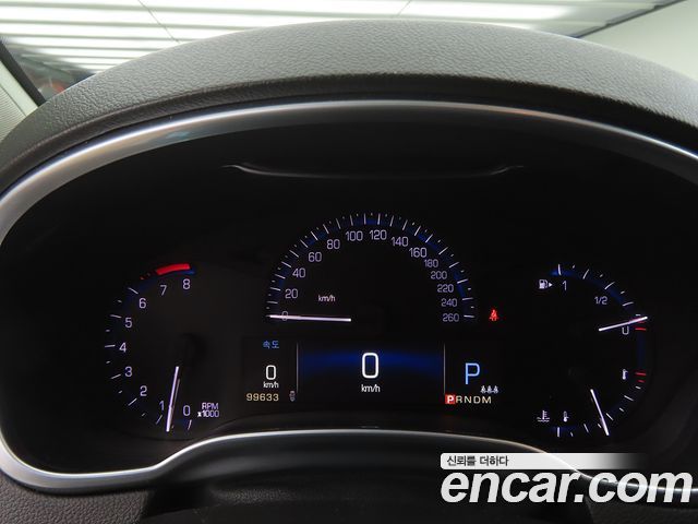 Cadillac SRX 2015 — photo 8