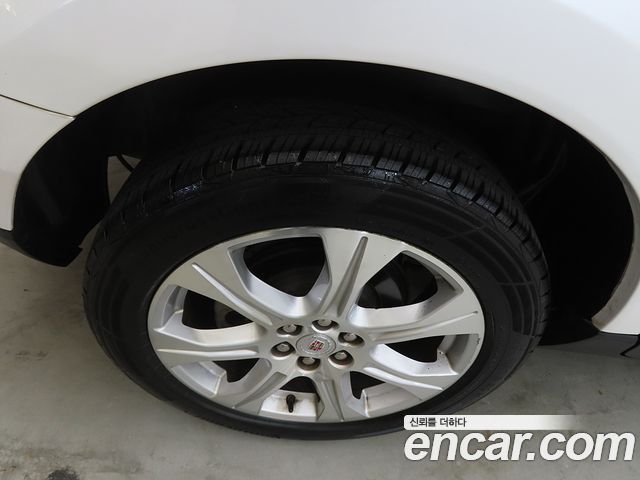 Cadillac SRX 2015 — photo 20