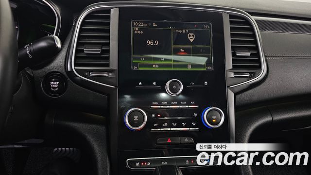Renault Korea SM6 2016 — photo 15