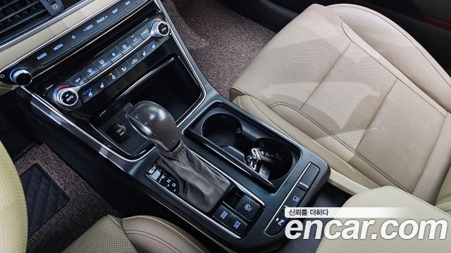 Hyundai Grandeur 2019 — photo 9