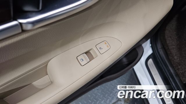 Hyundai Grandeur 2019 — photo 19