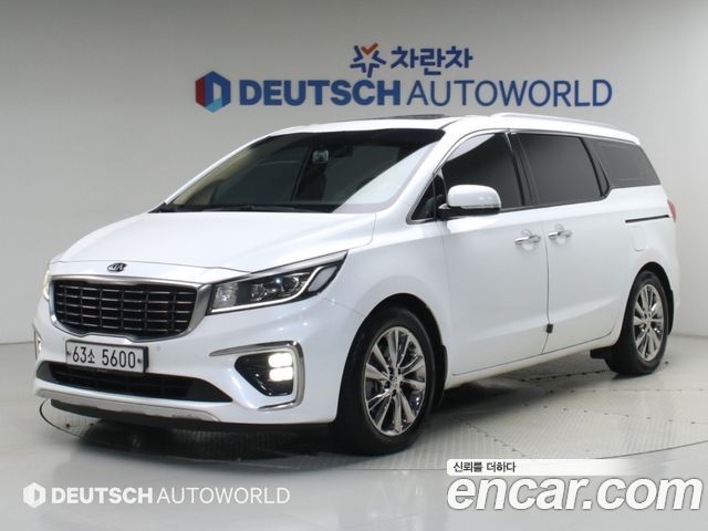 Kia Canival 2019 — photo 1