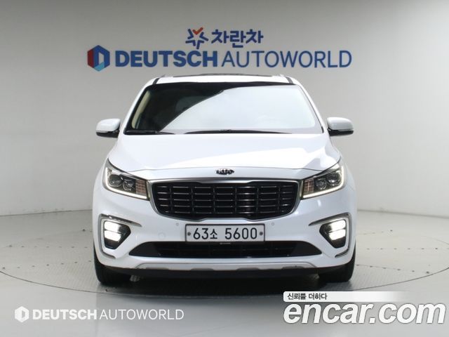 Kia Canival 2019 — photo 3