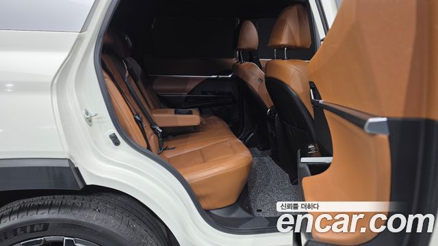 KG Mobility Torres 2023 — photo 12