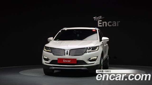 Lincoln MKC 2015 — photo 3
