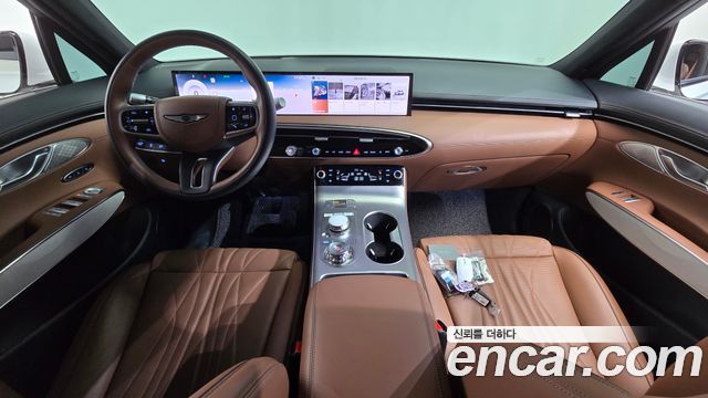Genesis GV70 2025 — photo 10