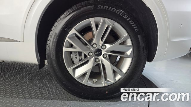 Genesis GV70 2025 — photo 7