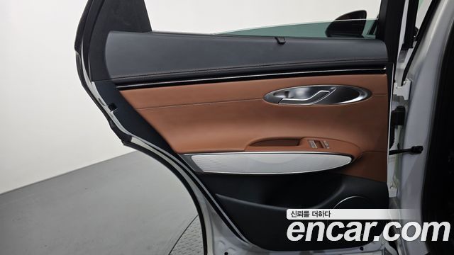 Genesis GV70 2025 — photo 15