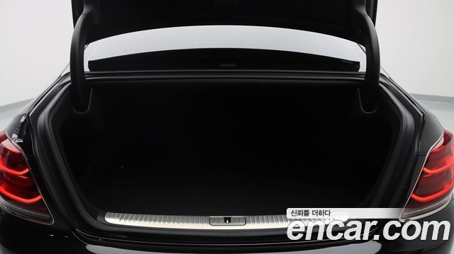 Kia K9 2021 — photo 8