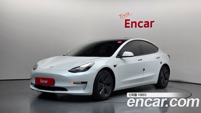 Tesla Model 3 2022 — photo 1