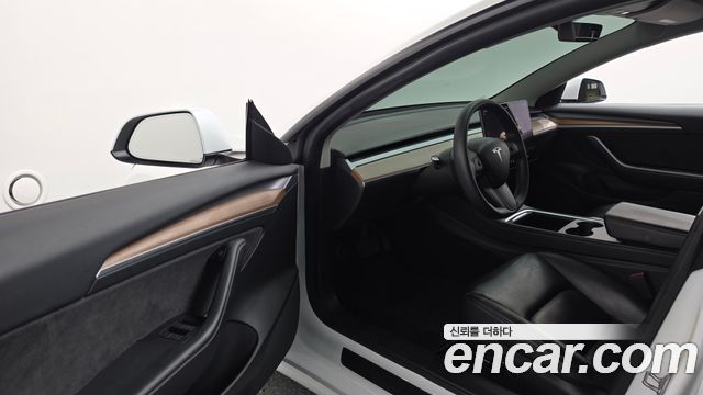Tesla Model 3 2022 — photo 13