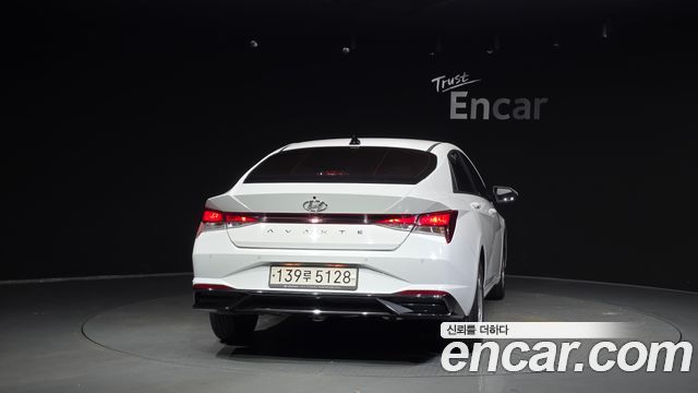 Hyundai AVANTE 2021 — photo 4