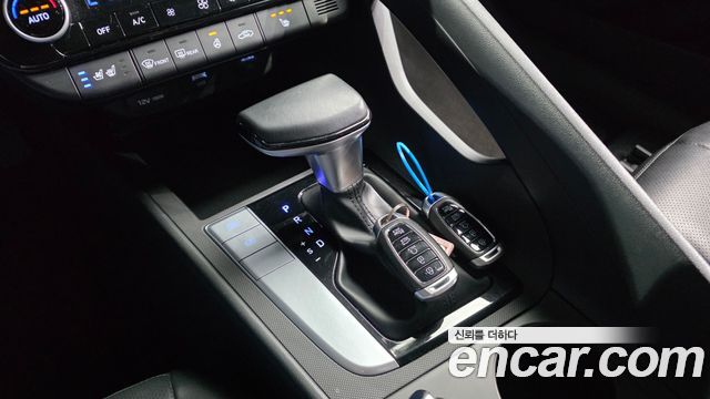 Hyundai AVANTE 2021 — photo 9