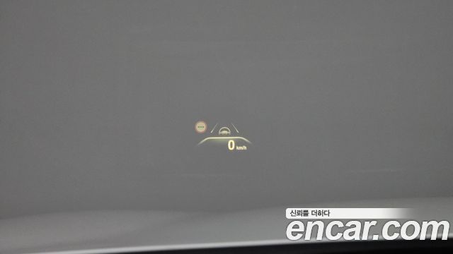 BMW 5-Series 2018 — photo 22