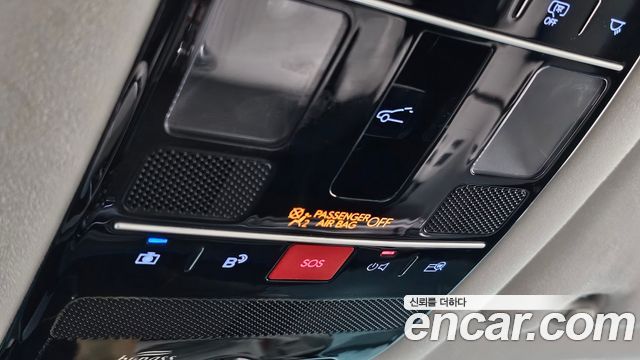 Hyundai Grandeur 2023 — photo 16