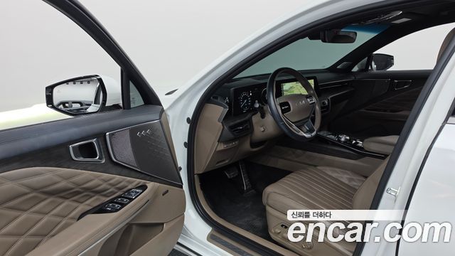 Kia K8 2022 — photo 13