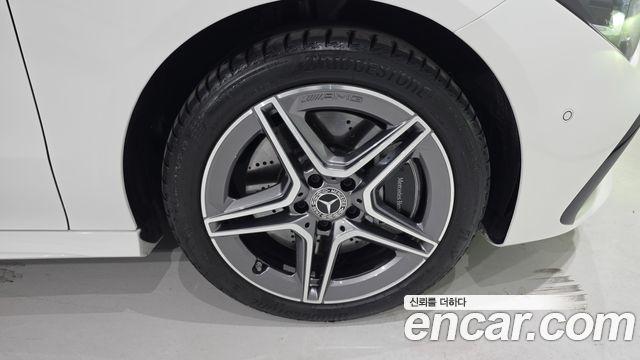 Mercedes-Benz CLA-Class 2026 — photo 5