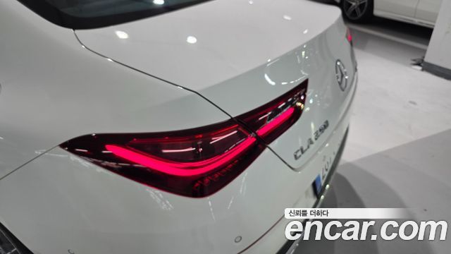 Mercedes-Benz CLA-Class 2026 — photo 12